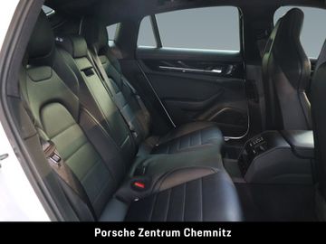 Porsche Panamera - 8