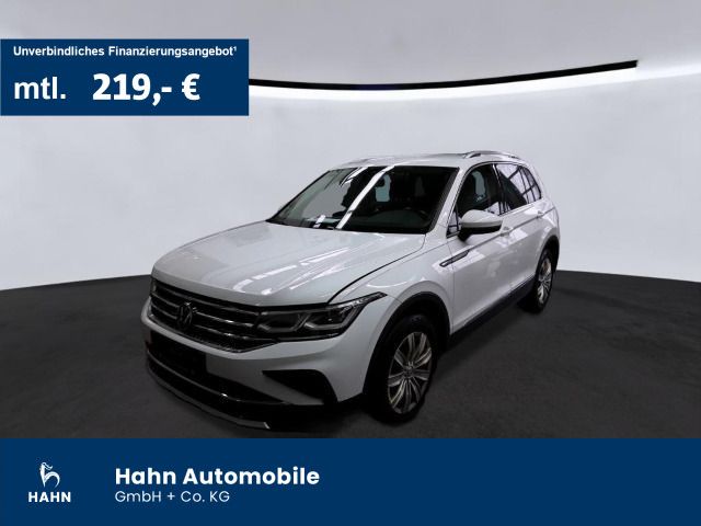 Volkswagen Tiguan 2.0TDI Elegance DSG Standh Sitzh AHK CAM