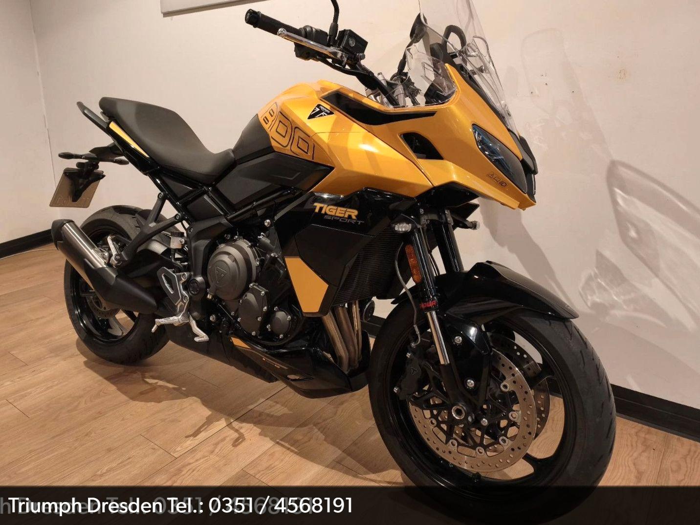 Triumph Tiger Sport 800 /  Triumph Dresden