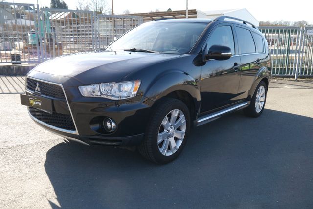 Mitsubishi Outlander Instyle 4WD, Leder, Navi, 7 Sitz., AHK