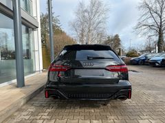 AUDI RS6 Avant PERFORMANCE/ STANDHZG./ B&O/ 22"/ PANO AUDI RS6 Avant PERFORMANCE/ STANDHZG./ B&O/ 22"/ PANO