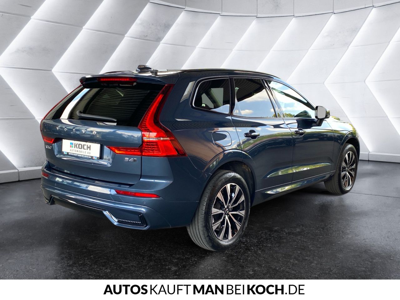 Volvo XC60 B4 D Plus Dark ACC AHK PANO Stdhzg H K foto 5