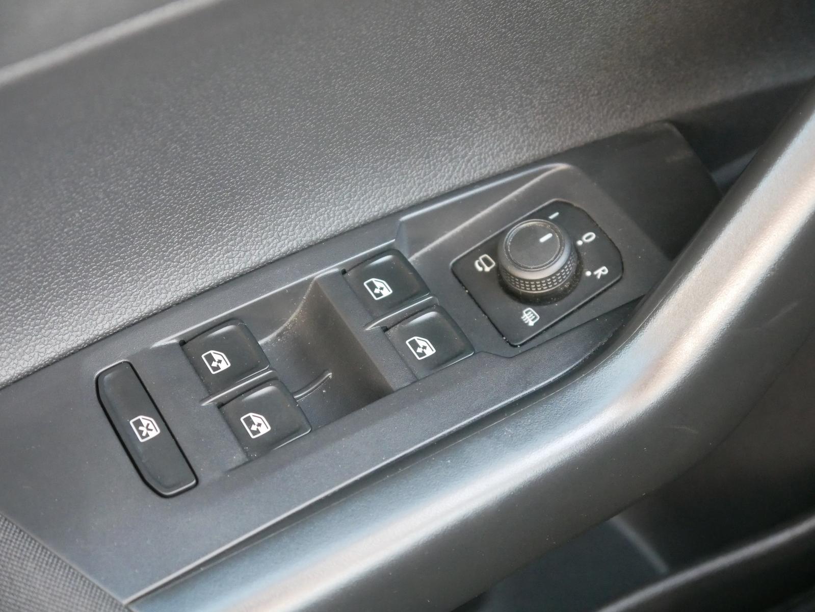 Volkswagen Taigo 1.0 Life LED Sitzheizung Kamera Tempomat, миниатюра 25