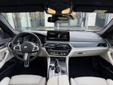 BMW 530d Tour M Sport PANO AHK LASER Da.Pro Facelift - gebrauchte BMW 530 mit Facelift