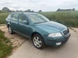 Skoda Octavia 2.0 TDI  Combi Elegance AHK PDC ALU - Skoda Octavia aus 2006: Elegance