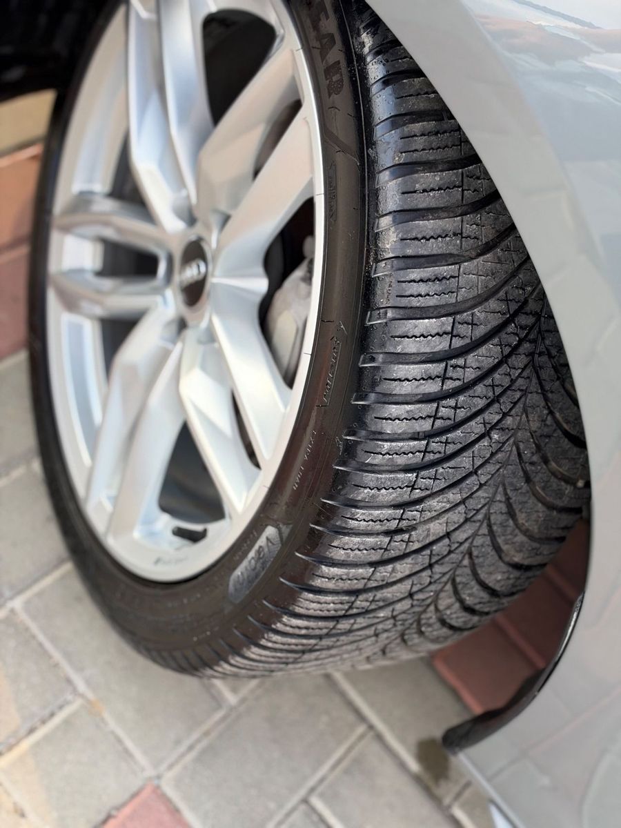 Audi A4 Avant 40 TDI 190CV quattro S-LINE imagem 3