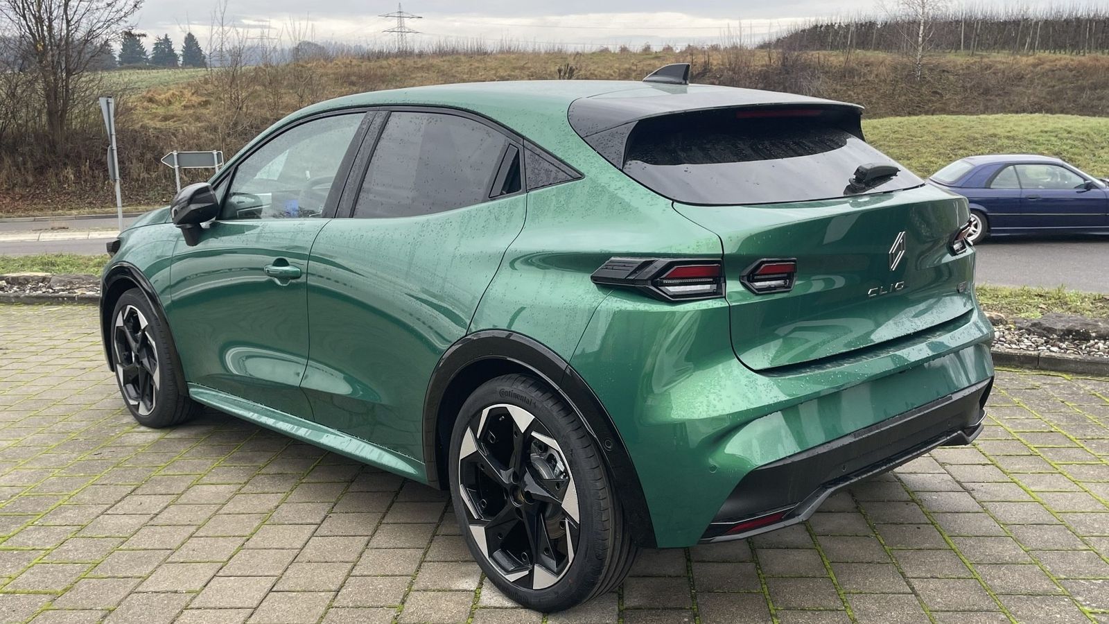 Fahrzeugabbildung Renault Clio Techno Full Hybrid E-Tech 160