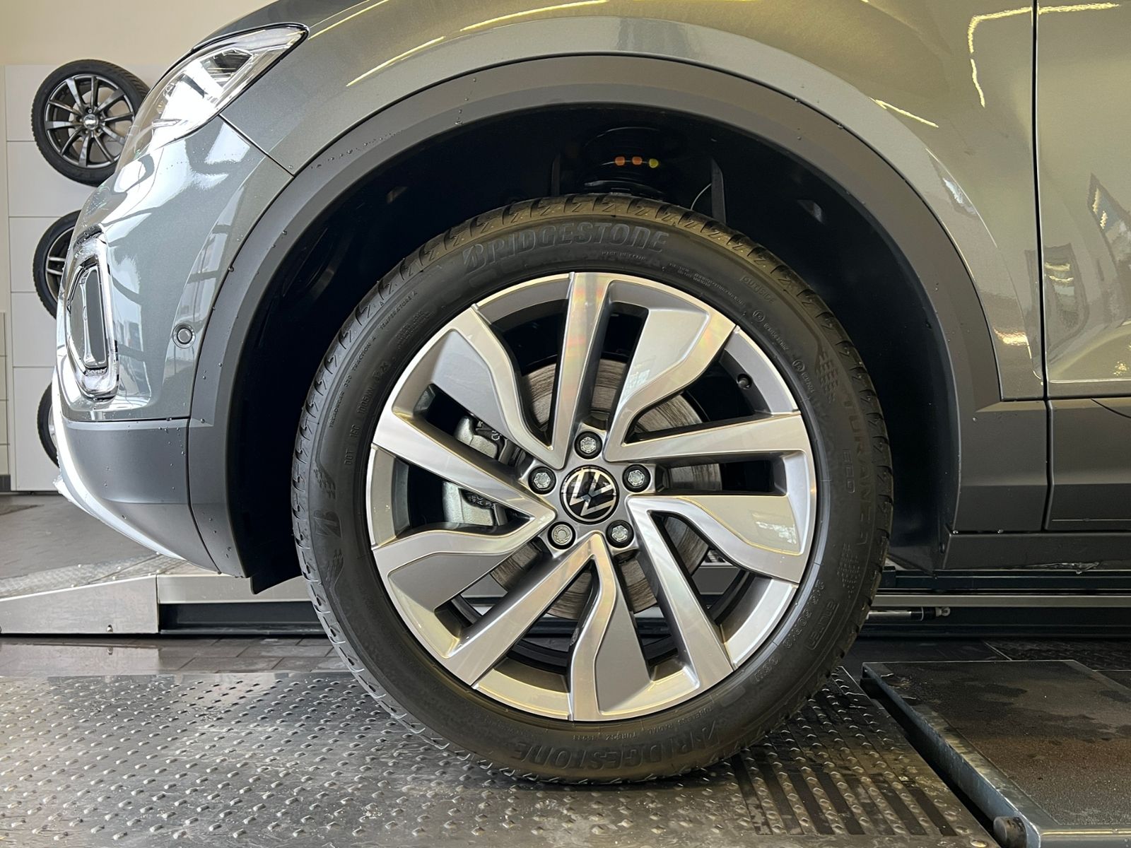 Fahrzeugabbildung Volkswagen T-Roc GOAL 2.0 TDI DSG *AHK,KESSY*