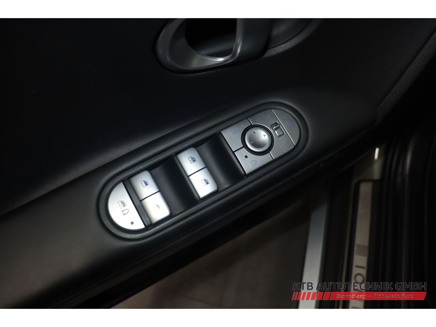 Fahrzeugabbildung Hyundai IONIQ 5 UNIQ 72,6 kWh 98,5% SOH Soundsystem PDCv