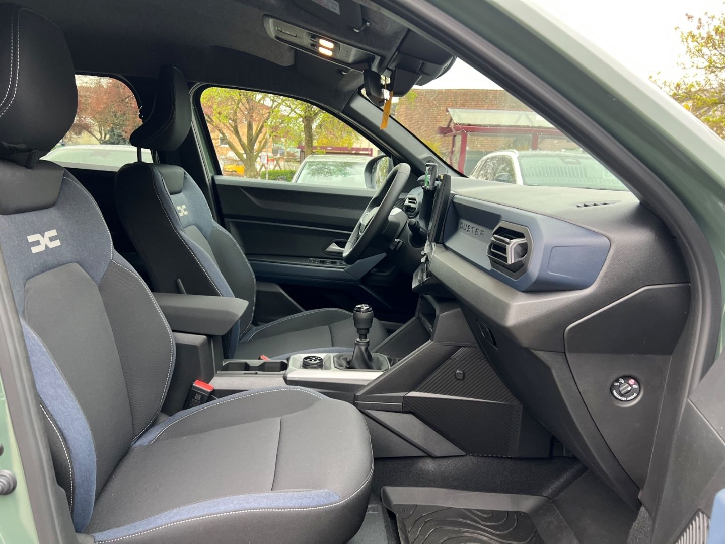 Fahrzeugabbildung Dacia Duster III TCe 130 Journey 4x4 1.2 Mild-Hybrid E