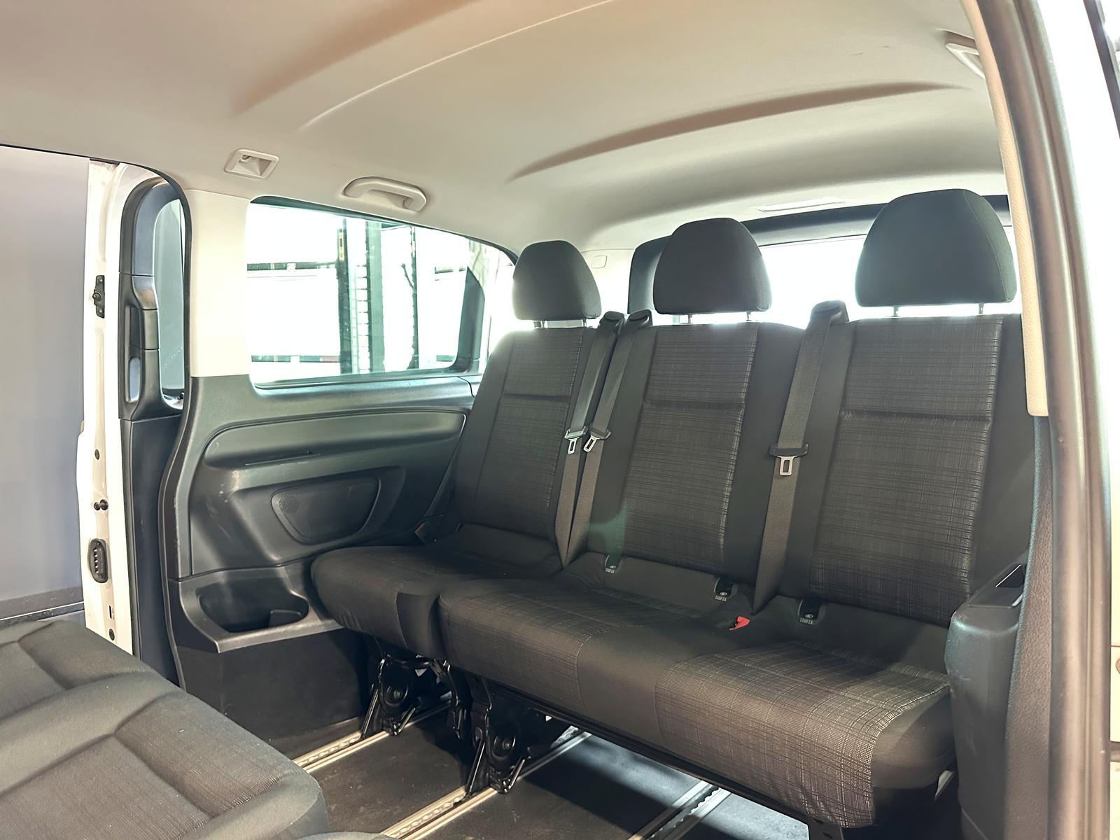 Mercedes-Benz VITO TOURER 114 4X4 LANG 2xSCH-TÜR 8SITZE STANDH