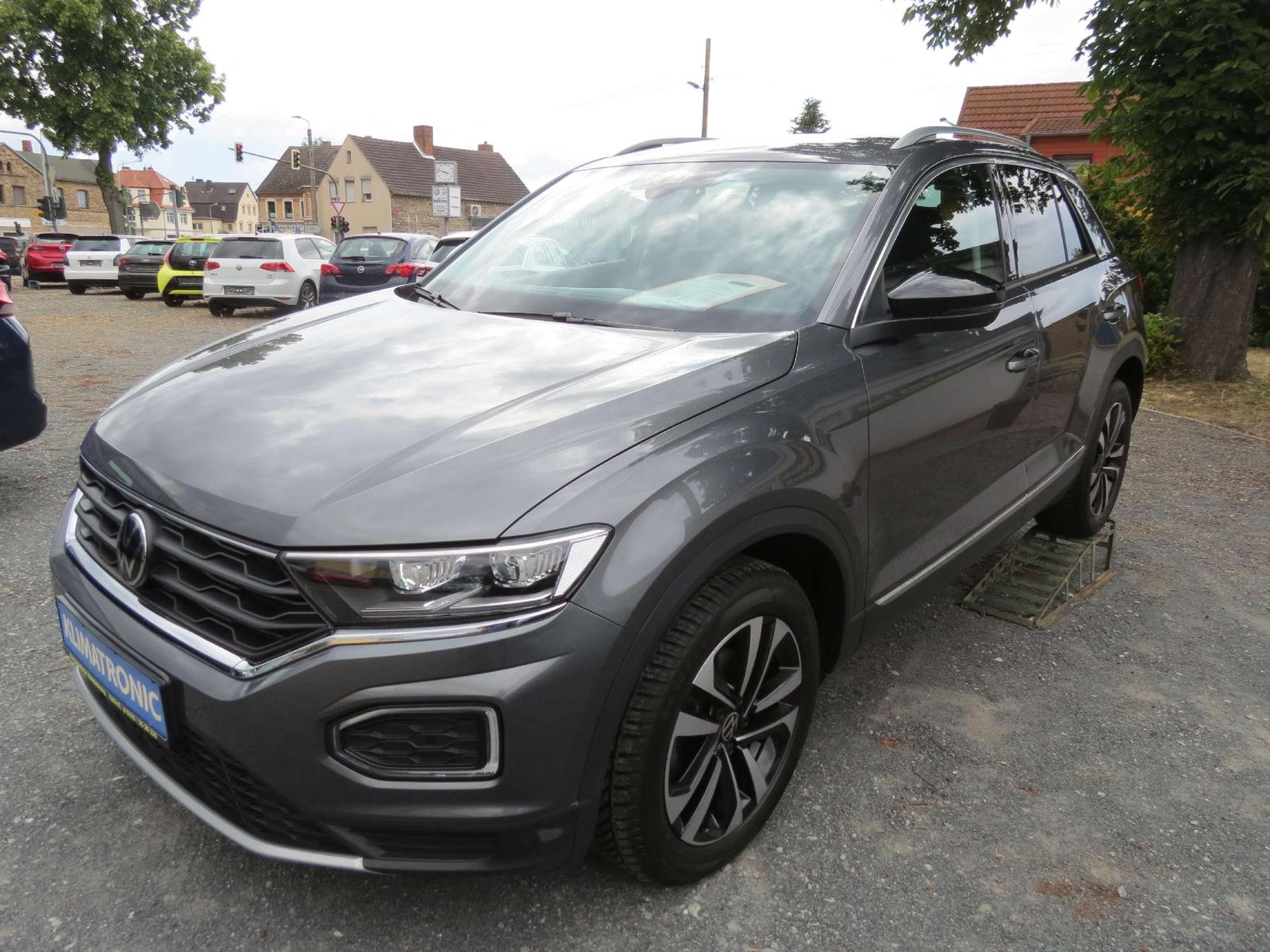 Volkswagen T-Roc United 2.Hd. LED AHK NAVI Klimaaut. SHZ, миниатюра 4