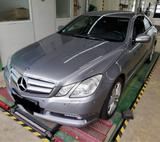Mercedes-Benz Mercedes Benz E350 CGI Coupé - Mercedes-Benz E 350 aus 2010: Coupé