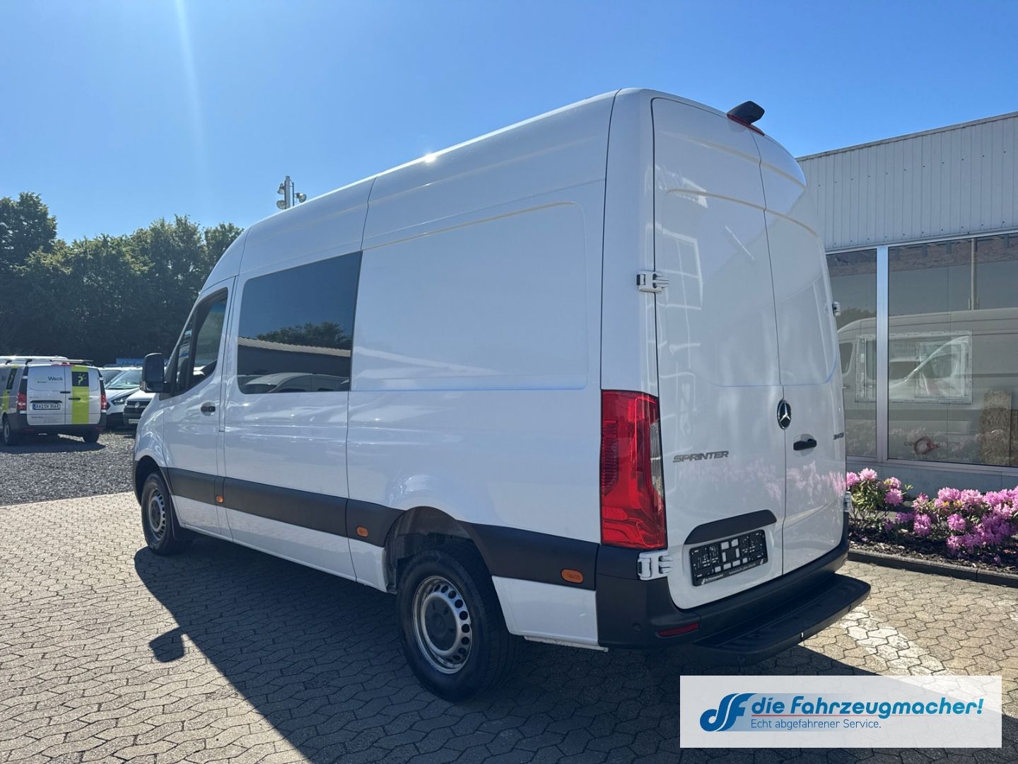 Fahrzeugabbildung Mercedes-Benz Sprinter MIXTO 5.Si. L2H2 Werkstatt 314CDI Kame