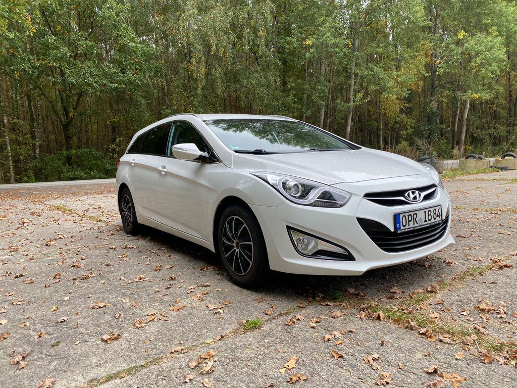 Hyundai i40, 2012