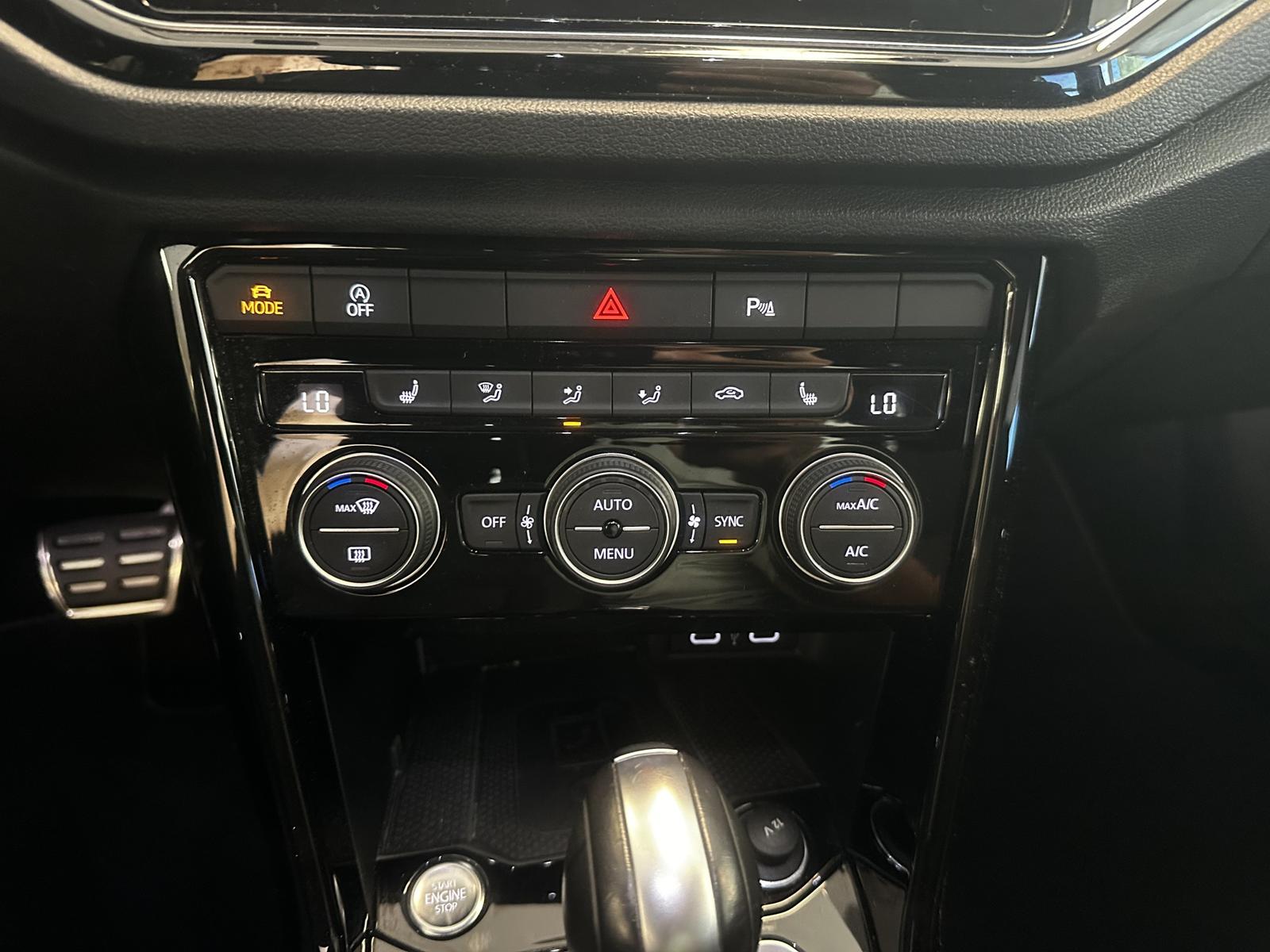 Volkswagen T-Roc Black Style Sport*ACC*CAM*Leder*DSG*SHZ
