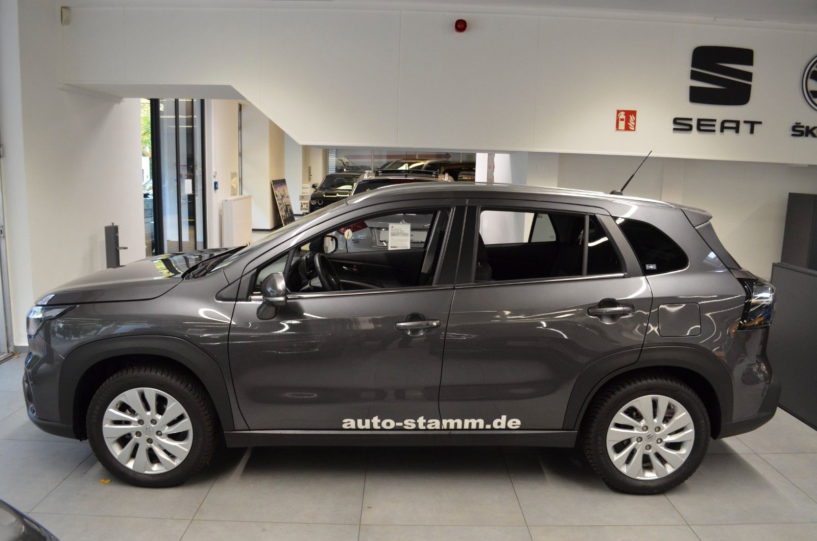 Fahrzeugabbildung Suzuki (SX4) S-Cross 1.4 BOOSTERJET Hybrid Comfort