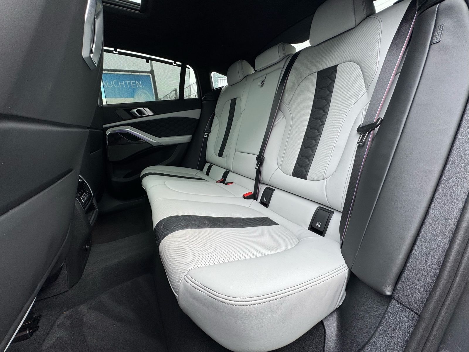 BMW X6 M - Bild 8