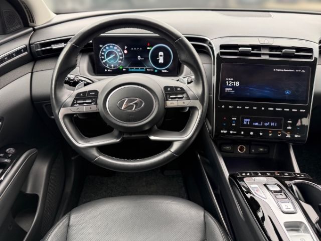 Fahrzeugabbildung Hyundai Tucson Prime Plug-In Hybrid 4WD +LEDER+KLIMA+RFK