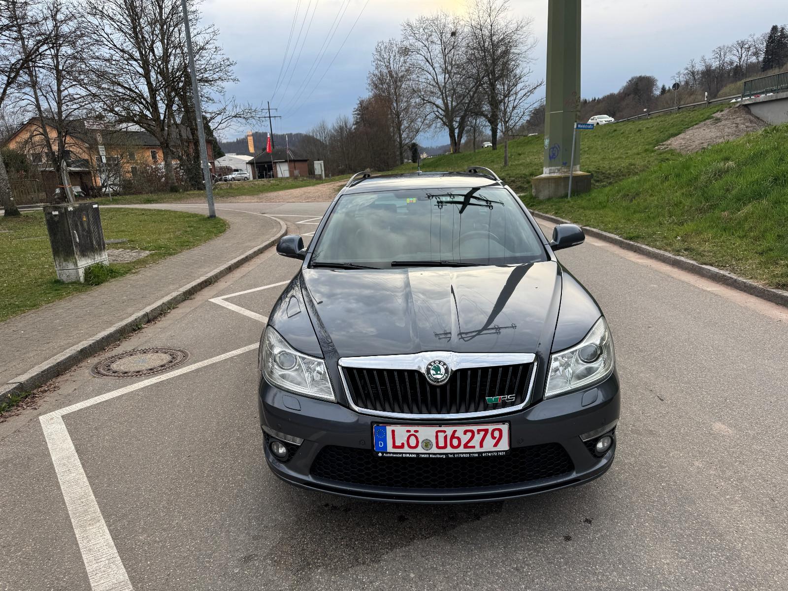 Skoda Octavia 2.0 TFSI DSG RS Combi *Leder*