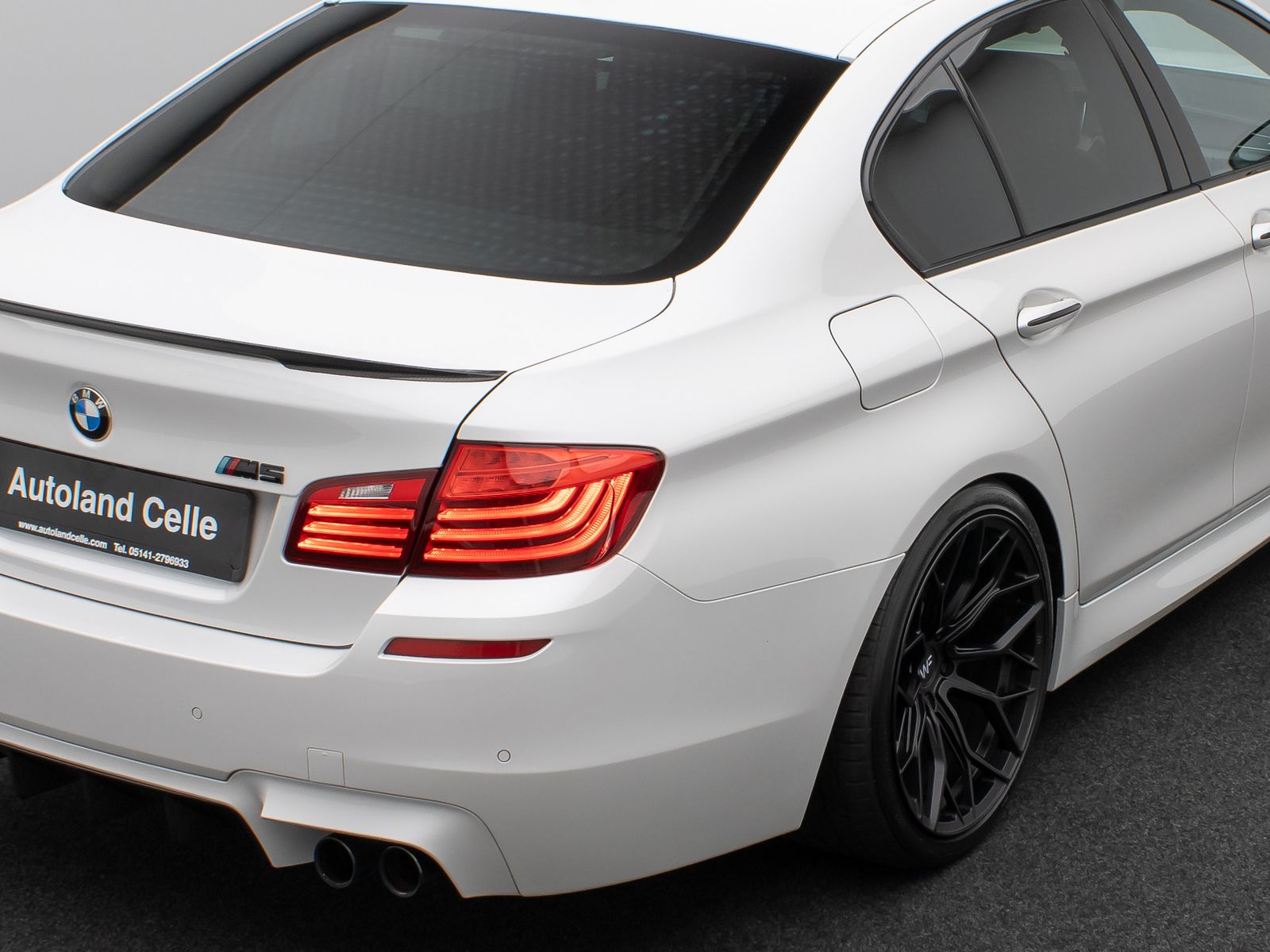 Fahrzeugabbildung BMW M5 Competition Edition 1/200 360°HUD B&O SoftCl
