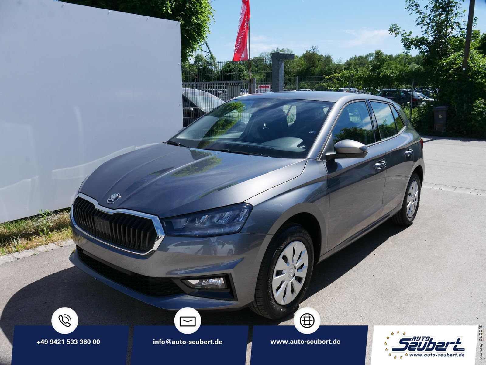 Skoda Fabia Selection 1.0 TSI *NAVI-ÜBER-SMARTLINK*PDC