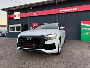 Audi Q8 - 2