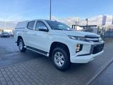 Mitsubishi L200 Basis Doppelkabine 4WD Automatik 1.Hand - Mitsubishi L200: Pickup
