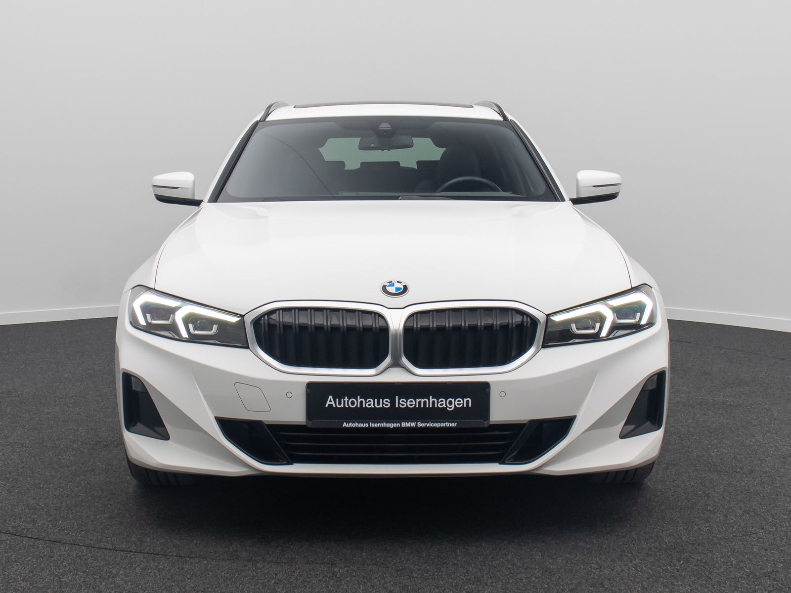 Fahrzeugabbildung BMW 320d Kamera DAB HiFi Panorama Sportsitz Leder