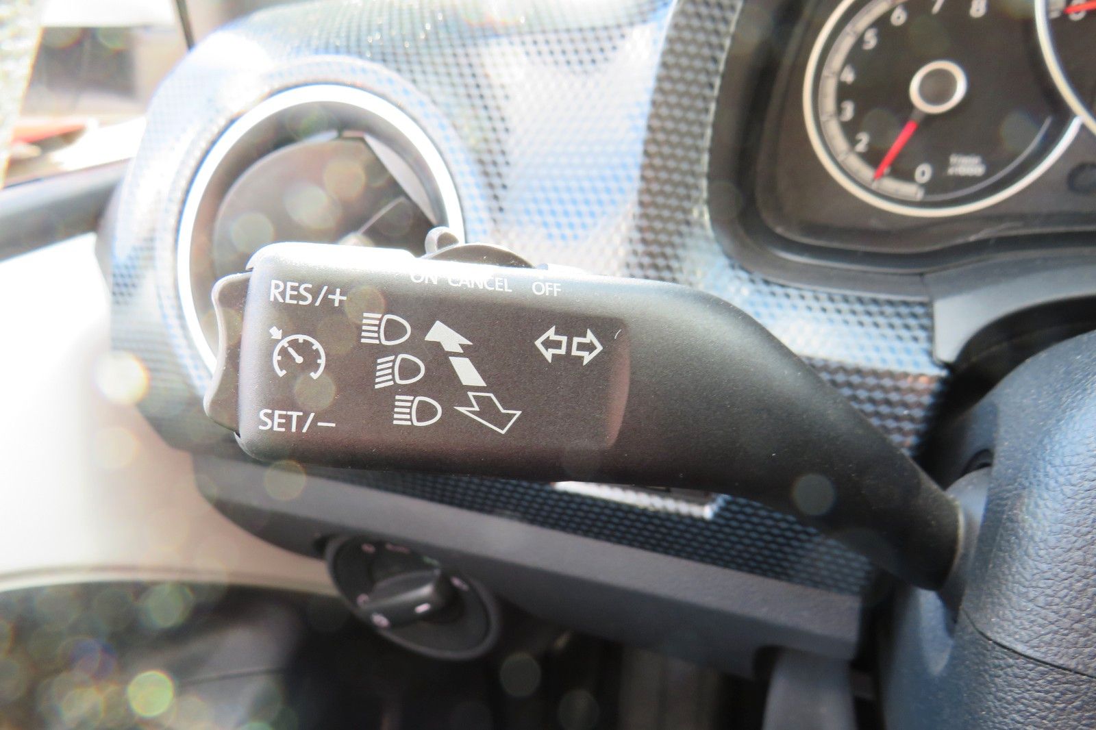 Fahrzeugabbildung Volkswagen up! GRA KLIMA PDC NOTBREMS APP-CONNECT 1.HD
