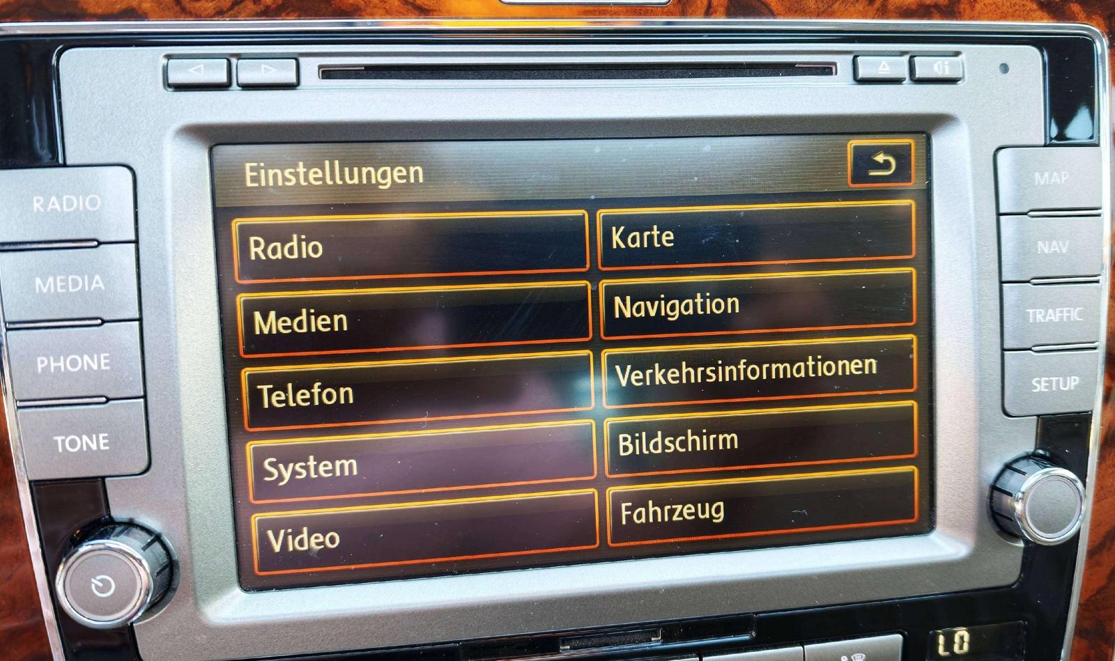 Volkswagen Phaeton TÜV Neu Kamera Navi Sitzheiz. LEDER Xeno