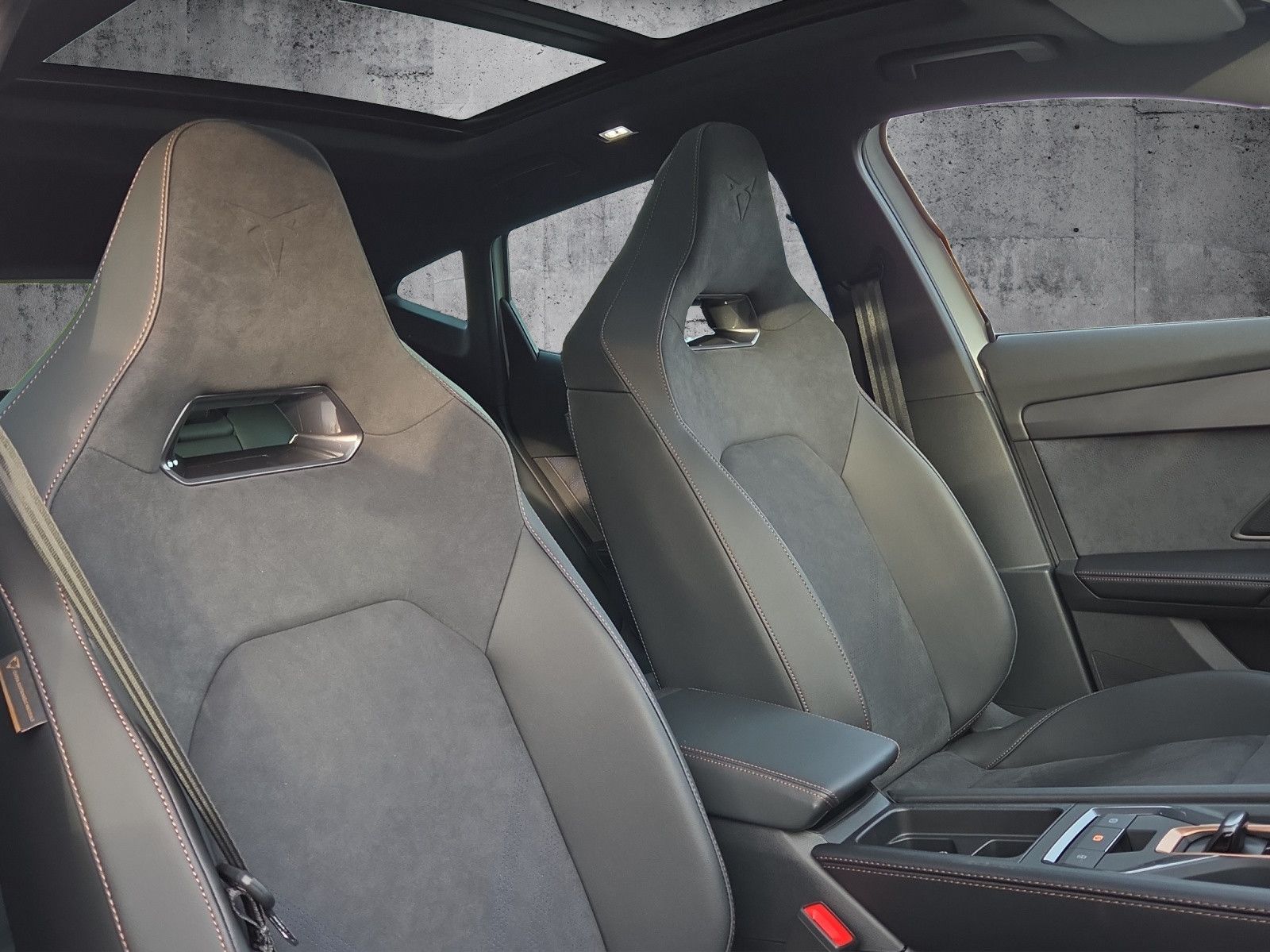 Formentor 2.0 TSI 245kW VZ DSG 4Drive Sennhe AHK