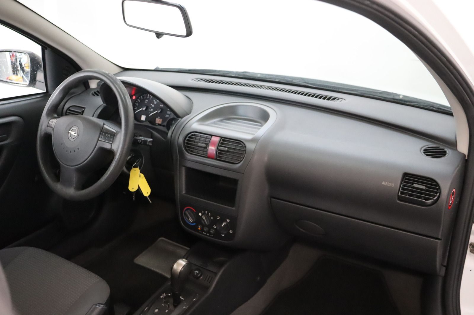Fahrzeugabbildung Opel Corsa 1.0 * Klima * wenig Kilometer
