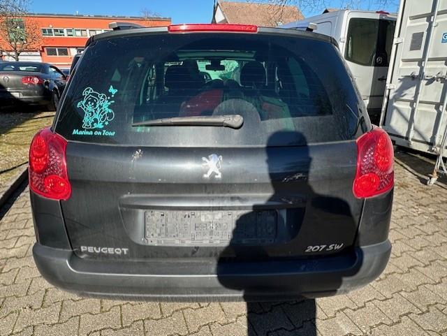 Peugeot 207 2012 — photo 6