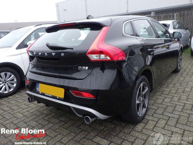 Volvo V40 V-40 2.0 D3 Business Sport R-Design 150pk