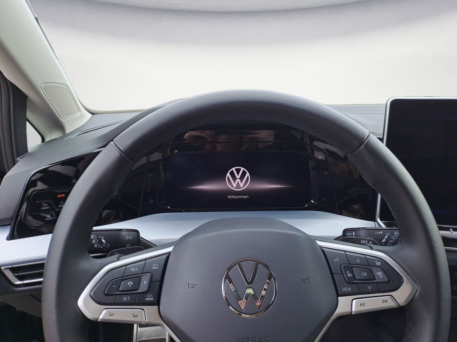 Volkswagen Golf - Bild 10