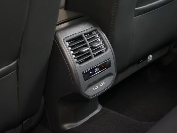 Cupra Formentor VZ 2.0 TSI 4Drive DSG AHK Pano Kamera