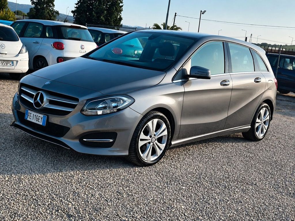 Image of Mercedes-Benz B 180