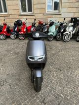 Andere Saxxx e scooter 45 Km/h Autoführerschein fahrbar - ROLLER AUTO