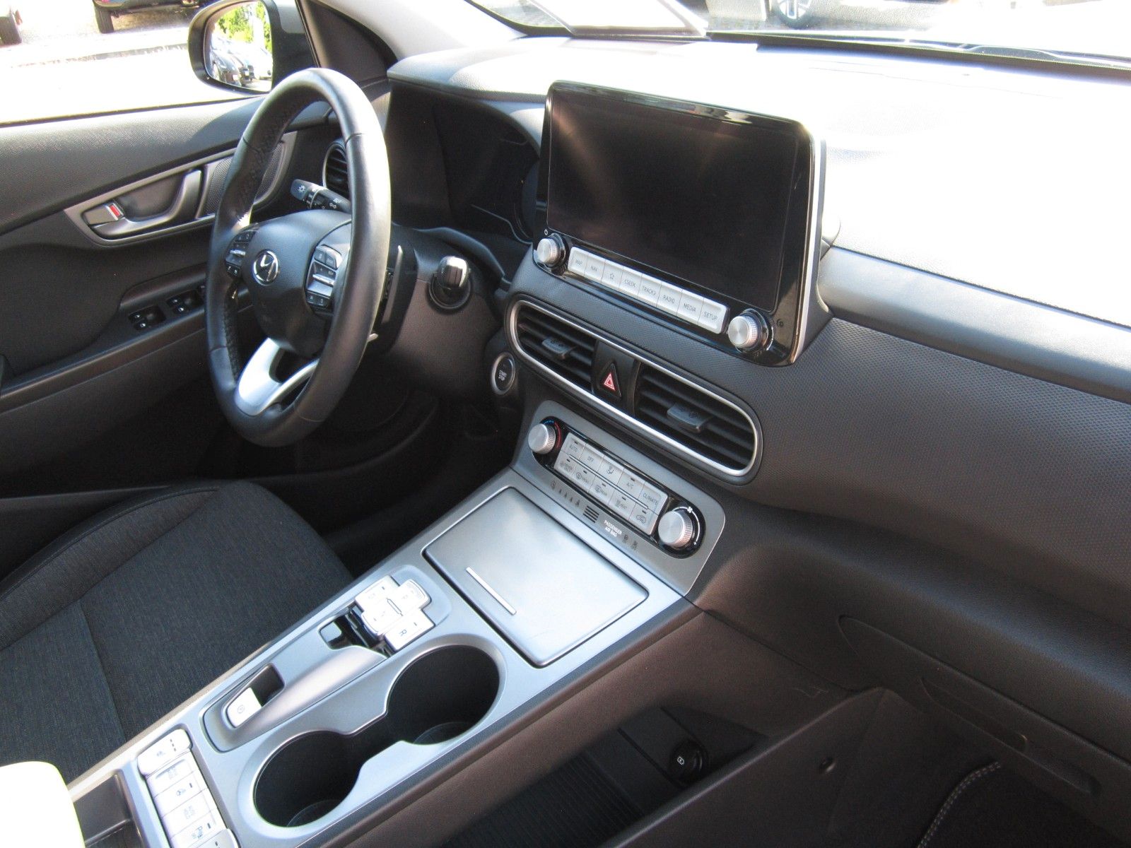 Fahrzeugabbildung Hyundai Kona ELEKTRO 100kW Advantage Navi