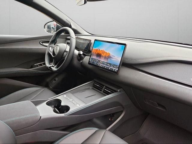 BYD SEAL 6
