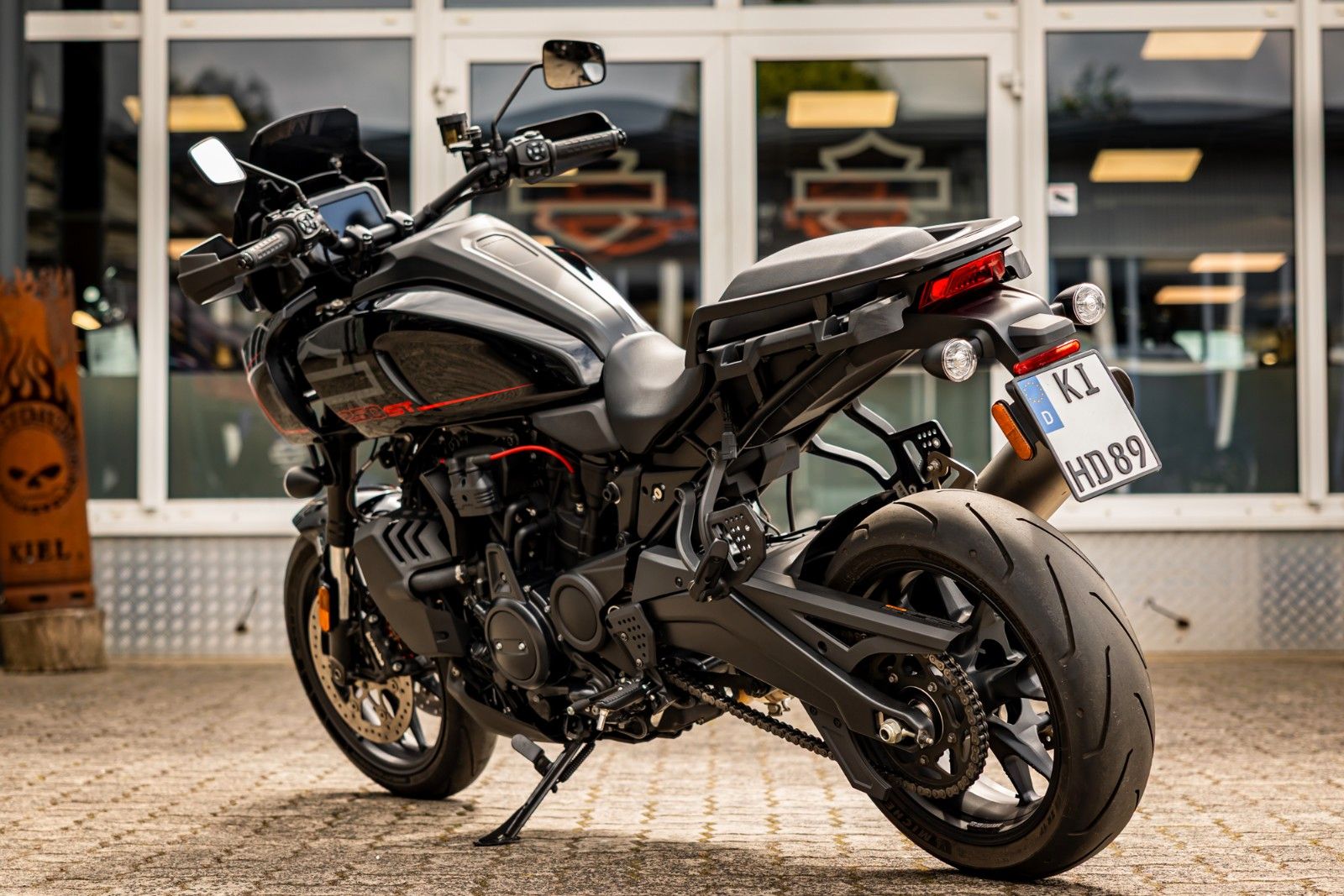 Fahrzeugabbildung Harley-Davidson RA1250ST Pan America ST - Screamin Eagle