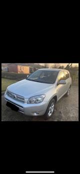 Toyota RAV 4 2.2-l-D-4D 4x4 - - gebrauchte Toyota RAV 4 aus dem Jahr 2008