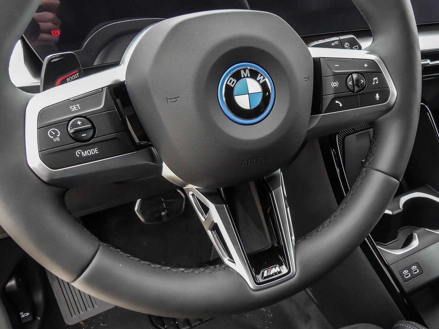BMW iX1 - Bild 9