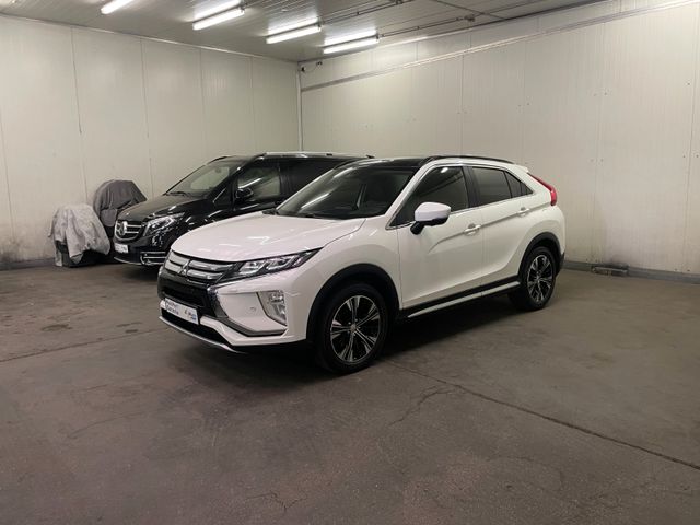 Mitsubishi Eclipse Cross 1.5 ClearTec 4WD Top/Panora/Kamera