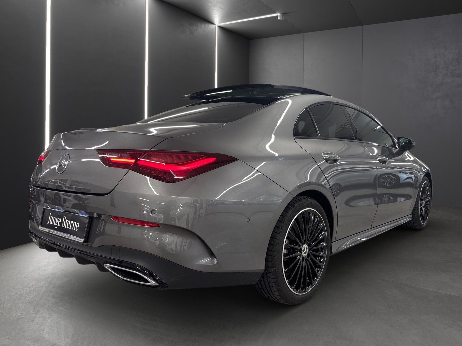Fahrzeugabbildung Mercedes-Benz CLA 200 AMG Plus*Pano*HUD*19"*Night*MBeam*Totwi*
