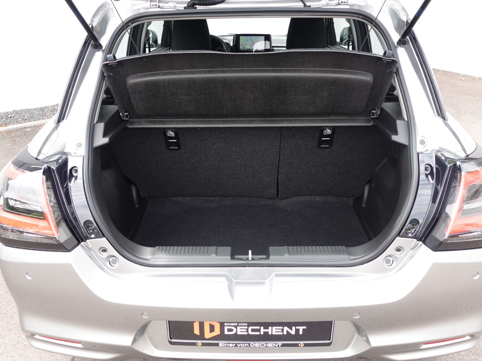 Fahrzeugabbildung Suzuki Swift Hybrid 1.2  Club Navi,PDC,LED,Kamera