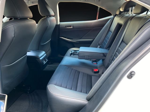 Lexus IS 300