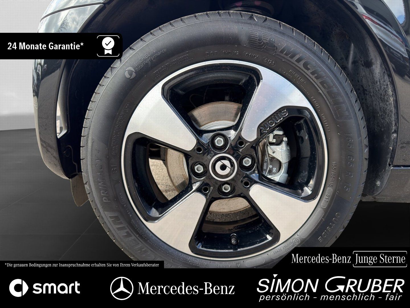 Fahrzeugabbildung Smart Smart ForTwo EQ Cabrio Exclusive LED 22KW Kamera