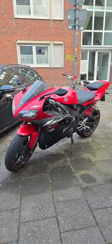 Yamaha  Yamaha R1 RN09  gepflegte Supersportler - Offers